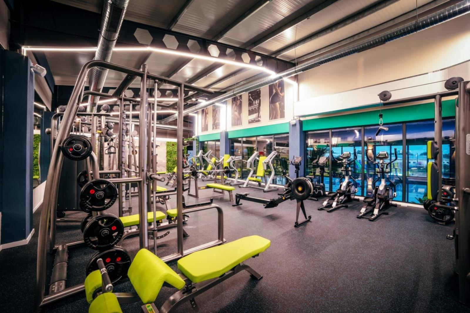 Hotel Nordic Twins & Wellness Rădăuţi Exteriér fotografie