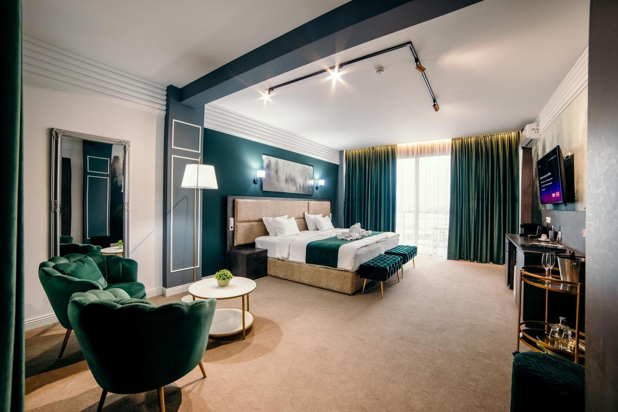 Hotel Nordic Twins & Wellness Rădăuţi Exteriér fotografie
